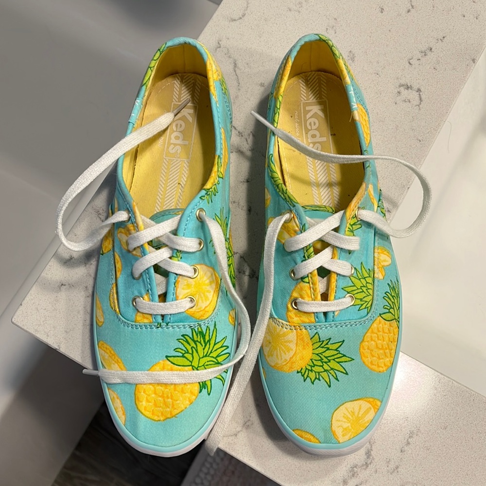 3/$25 ⭐️ Keds Shoes